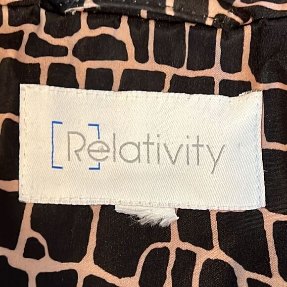 Relatively Black/Tan Animal Print Rain Coat Size L/XL ( see measurements) - Picture 12 of 13